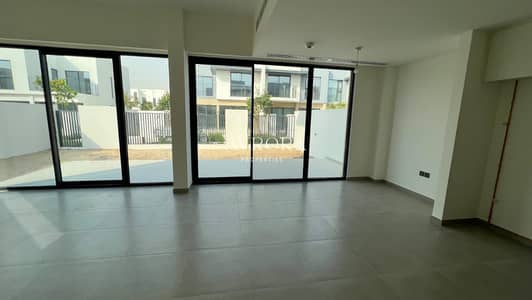 فیلا 4 غرف نوم للايجار في ذا فالي من اعمار، دبي - IMG-20250710-WA0030. jpg