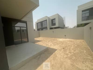 فیلا 3 غرف نوم للايجار في دبي الجنوب، دبي - tempImageCDF1Dk. jpg