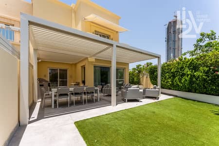 3 Bedroom Townhouse for Sale in The Lakes, Dubai - A - Front Shot. jpg