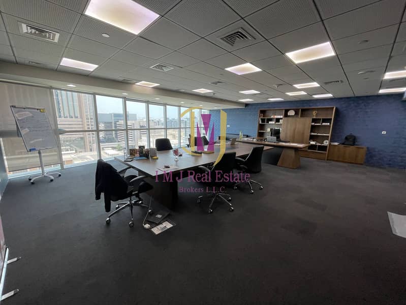 3 b795f315-eedd-4cb7-9075-e3786887fa43. jpg
