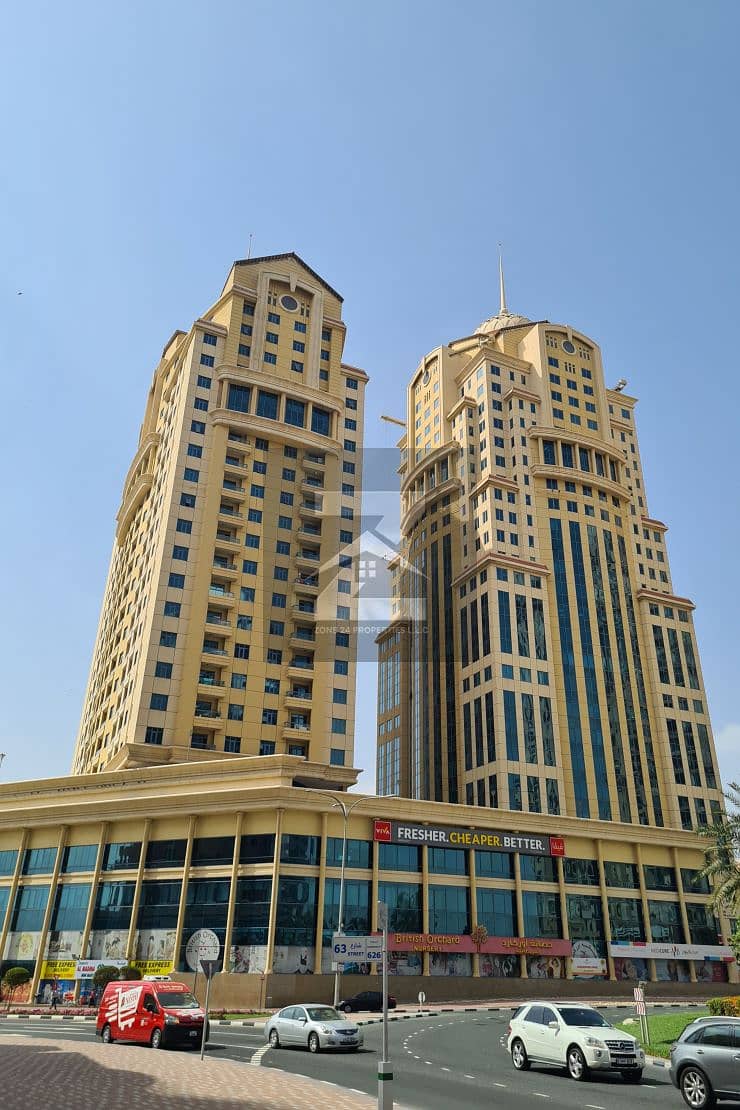 10 palace-towers_HaeB4_xl. jpg