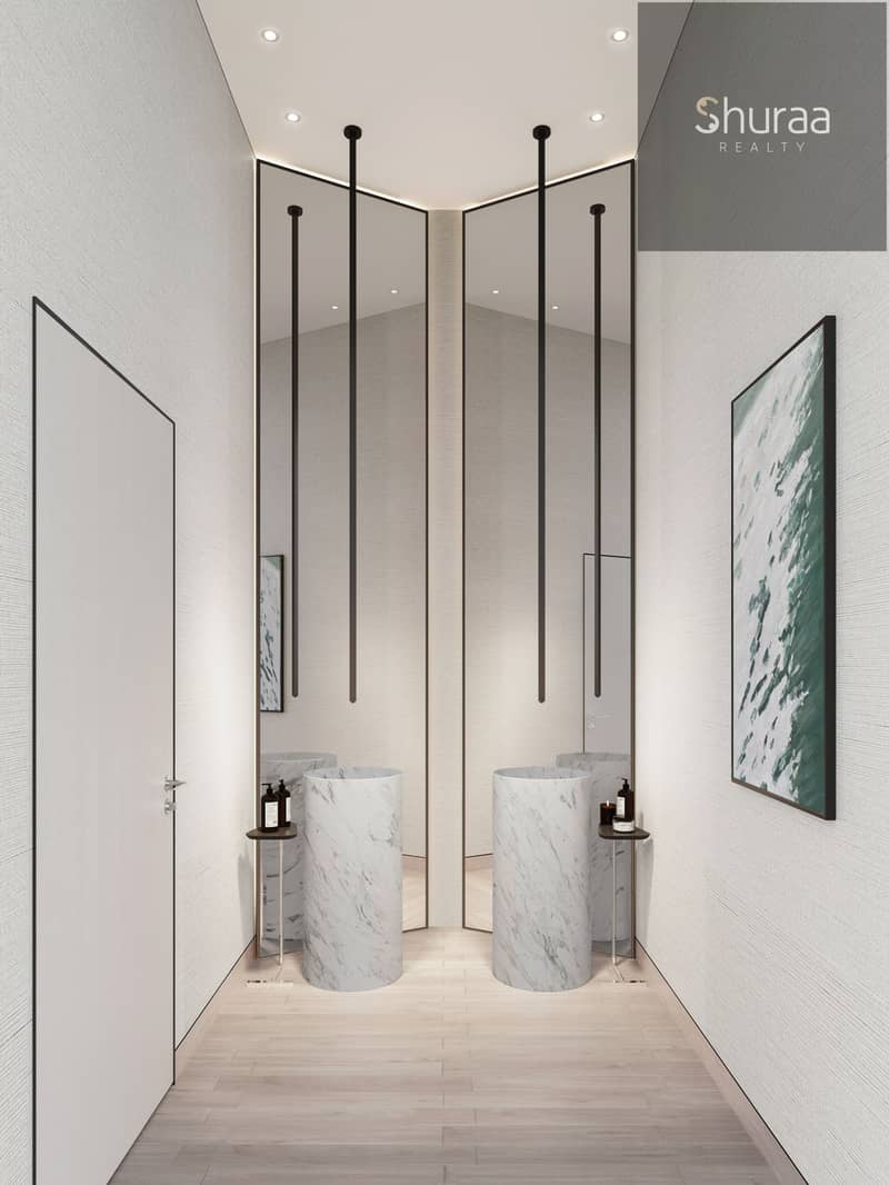 9 Claydon House -Changing Room. jpg