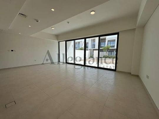 Amazing Community | Spacious | Modern Layout