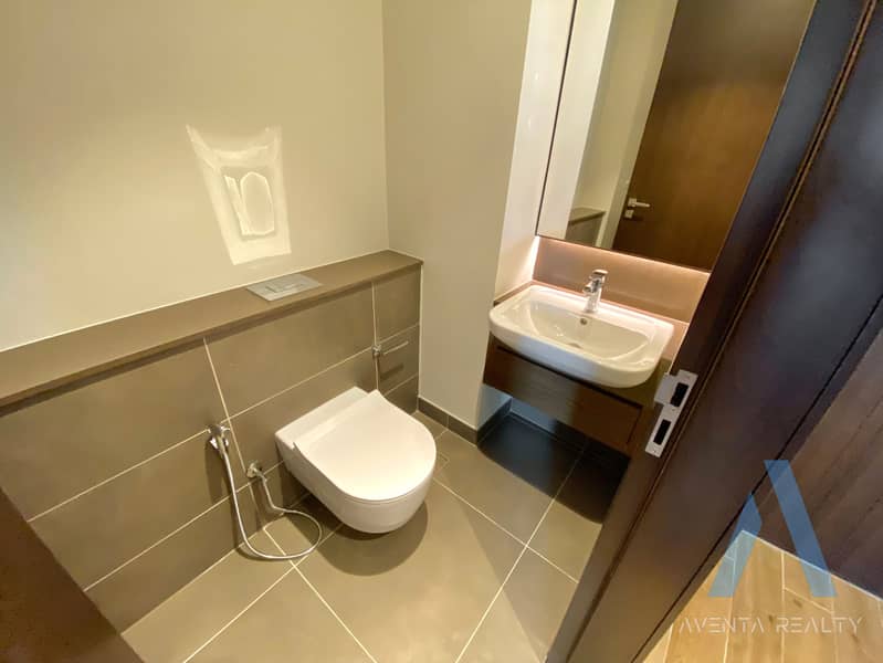 20 Powder Room. jpeg