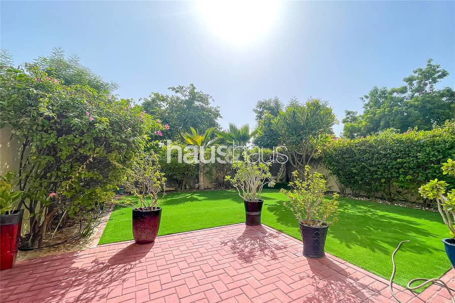 Vacant | Type 2M | Immaculate | Prime Location