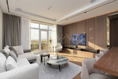 2 Bedroom Apartment for Sale in Palm Jumeirah, Dubai - Panoramic Ocean View | Elegant 2BR | Iconic Location