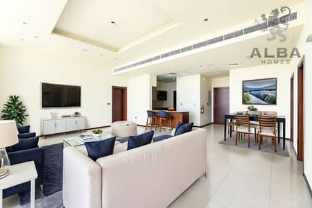 2 Bedroom Flat for Rent in Palm Jumeirah, Dubai - IMG_0693-HDR-Edit - Living Room - Modern - 72. jpg