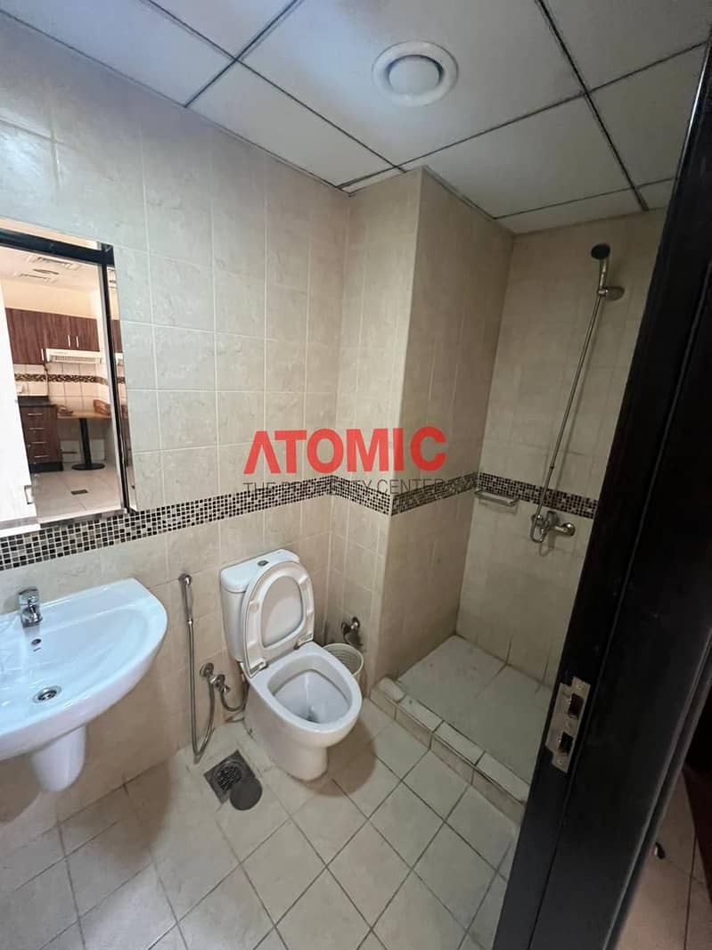 4 3411dca1-6fdb-48f4-ba6f-b6136673ad3a. jpg