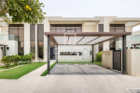 3 Bedroom Townhouse for Sale in DAMAC Hills, Dubai - Brand New | Middle Unit | Well Maintained