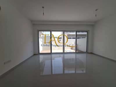3 Bedroom Townhouse for Rent in DAMAC Hills 2 (Akoya by DAMAC), Dubai - 0b16bf91-cf5a-4a06-ab31-313e3f771e25. jpg