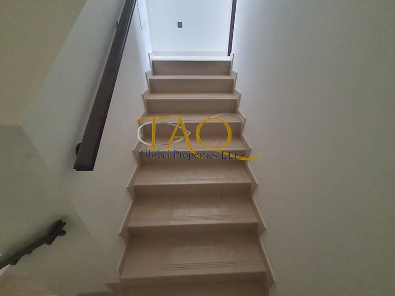 7 6c355f86-99d4-496f-96b0-abce9d3eae73. jpg