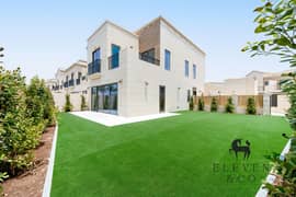 Exclusive | Contemporary New Villa With Garden