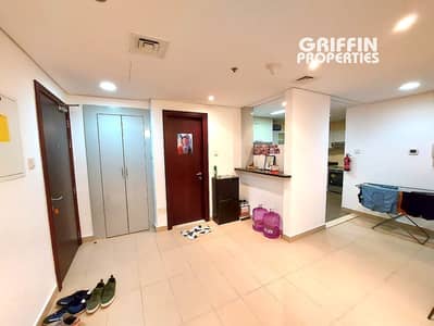 1 Bedroom Apartment for Sale in Jumeirah Lake Towers (JLT), Dubai - f0b6040d-75c5-45bc-b98f-44c663e06809. jpg