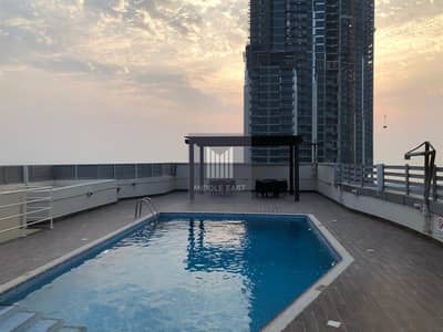Large studio | Rent | Partial Sea View | Dubai Marina Large studio | Rent | Partial Sea View | Dubai Marina