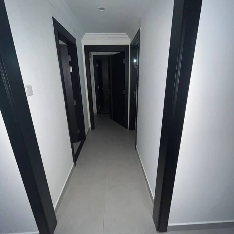 8 dd2ec933-ca9a-4dd9-8773-758097055f65. jpg
