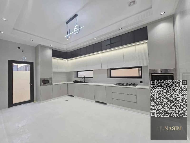 17 ae0162dd-5cbe-4427-a104-5d36a16232c1. jpg