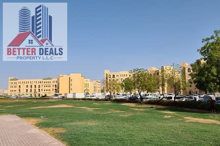 Shop for Rent in International City, Dubai - J02 (1). jpg