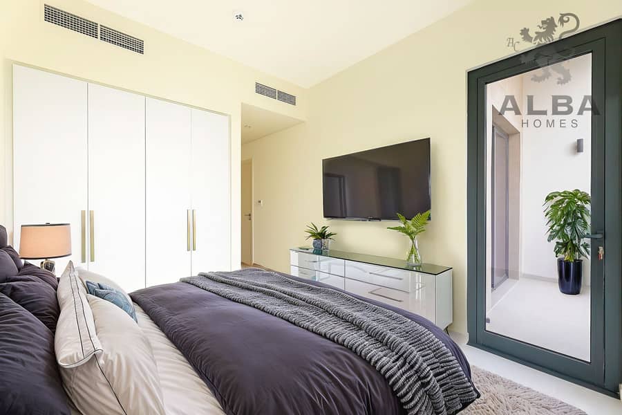 5 IMG_8976-HDR-Edit - Bedroom - Modern - 13. jpg