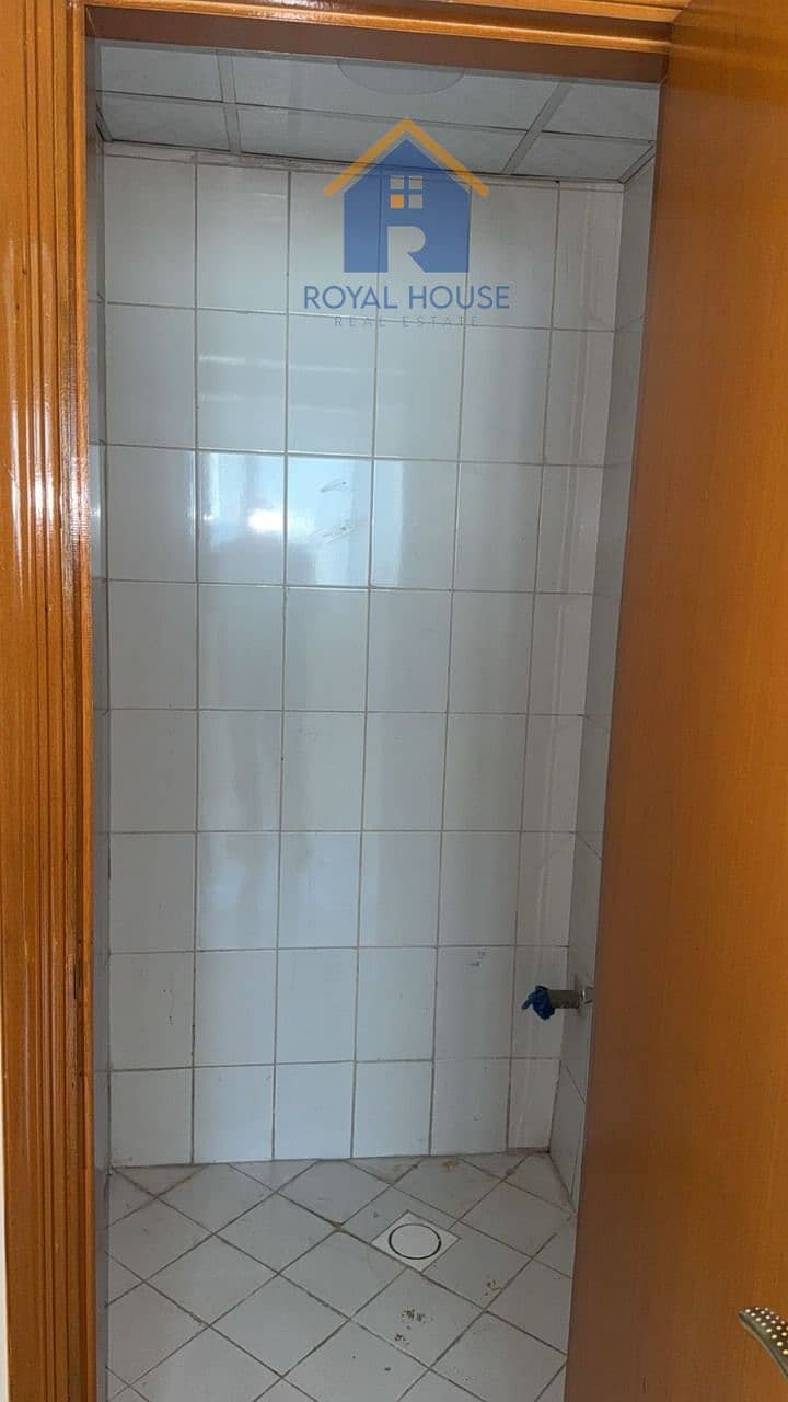 8 782c3778-1e9d-4e0d-aabf-c579a4e10600. jpg