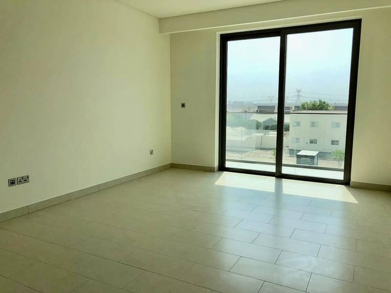 Large Size One Bedroom in Brand New Building