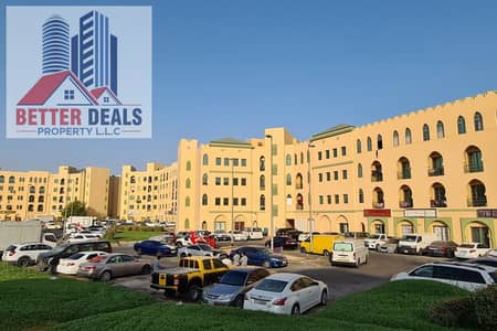 Shop for Rent in International City, Dubai - J05 (3). jpg