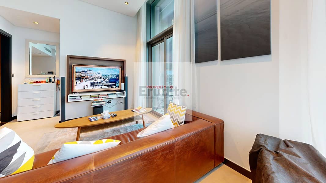 18 15-Northside-03-Living-Room. jpg