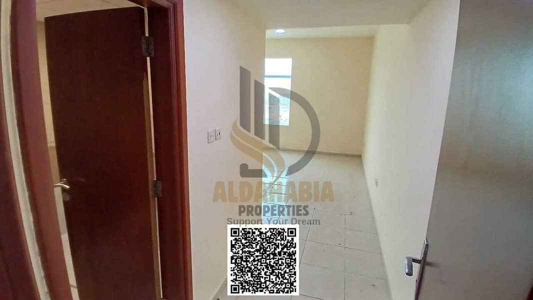 25 ef97ad47-285f-4da0-89de-2407430b968d. jpg