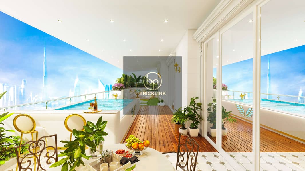 8 OUTDOOR DINING AREA 2. jpg
