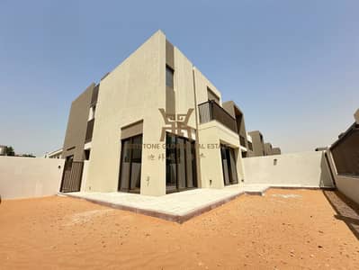 فیلا 4 غرف نوم للايجار في دبي لاند، دبي - 6954cc95-9039-47ab-8712-3e15651c5608. jpg