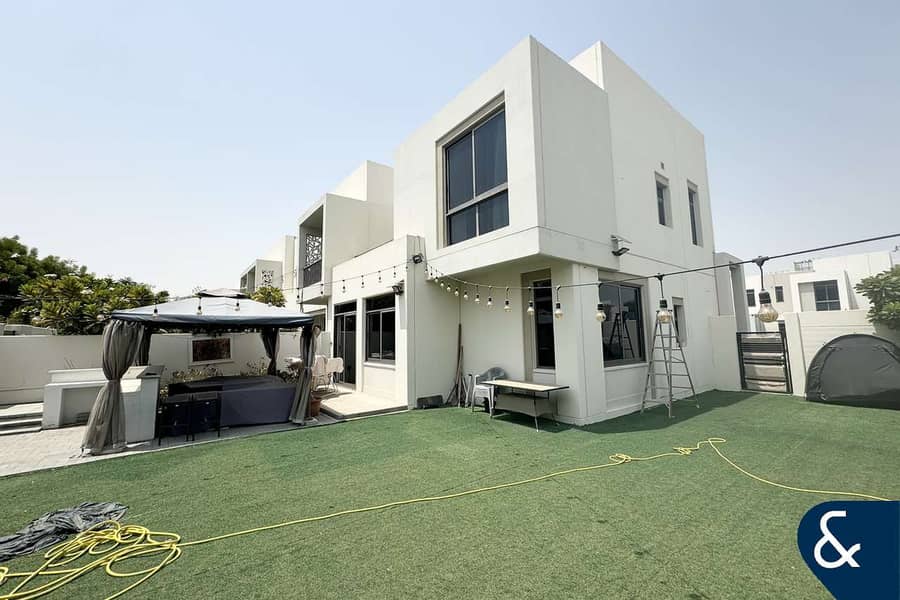 位于城市广场,莎拉联排别墅 4 卧室的联排别墅 190000 AED - 12245386 位于城市广场,莎拉联排别墅 4 卧室的联排别墅 190000 AED - 12245386
