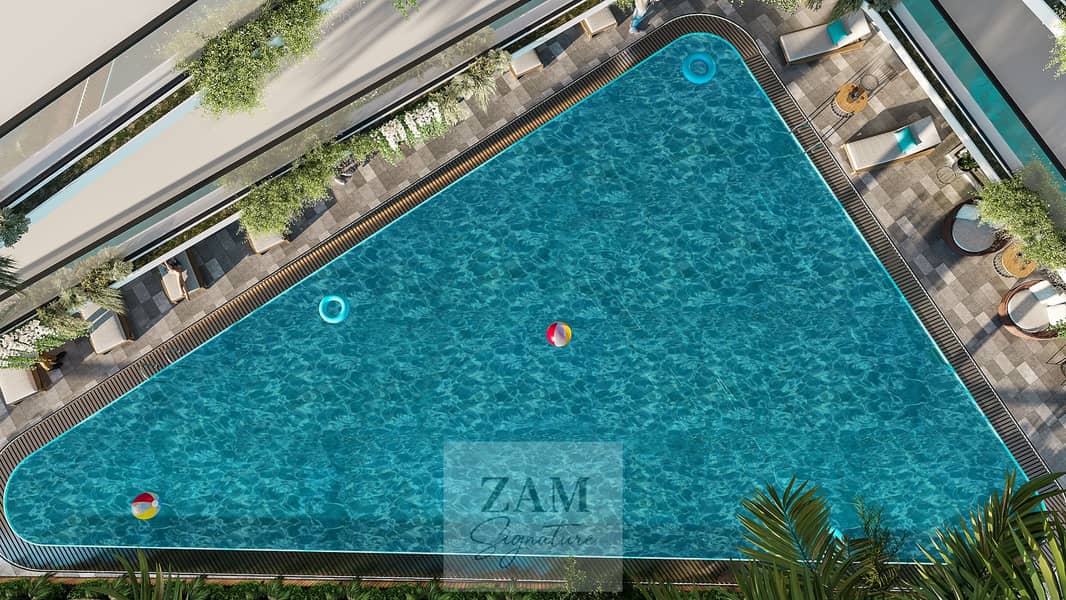 19 Pool_01. jpg