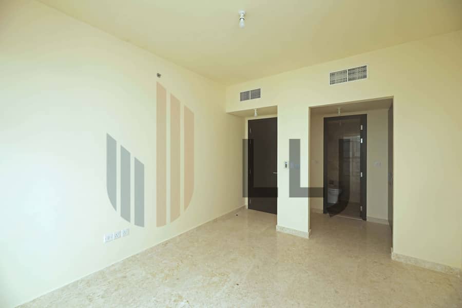 10 0V9A8799. jpg