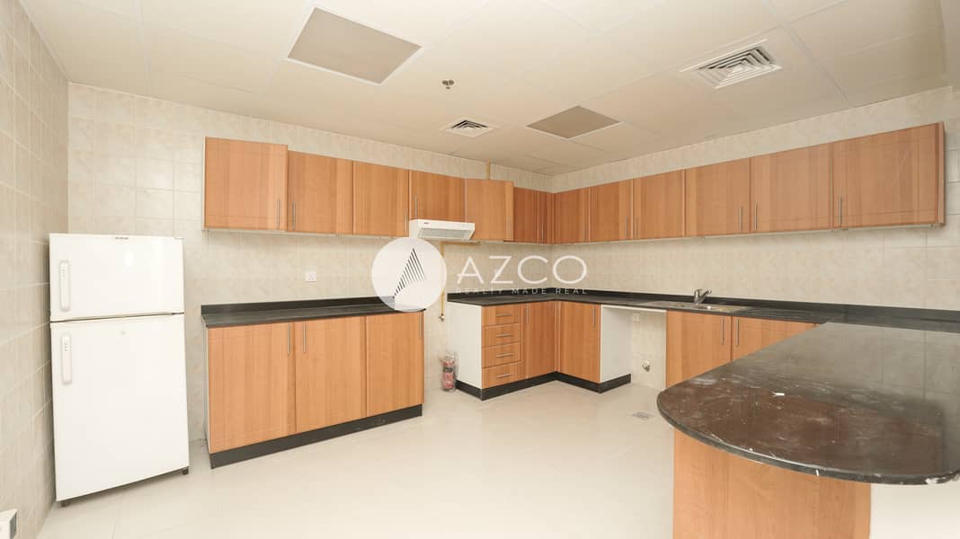4 AZCO REAL ESTATE-11. jpg
