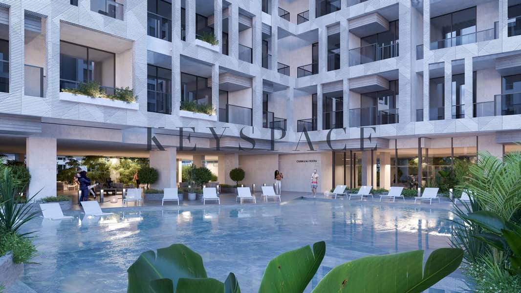14 Sky Suites - Pool 8. png