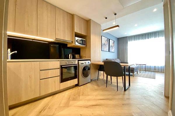 Crop600x400 (1). jpg