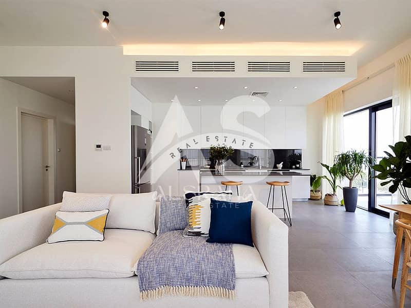 5 pixel-show-apartment. jpg
