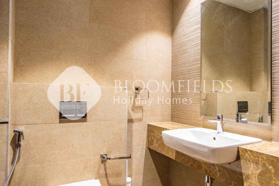 21 20 Common Toilet And Bath. jpg