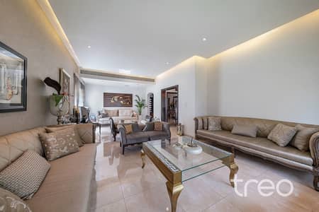 4 Bedroom Villa for Sale in The Meadows, Dubai - Exclusive | Type 6 | Lake view
