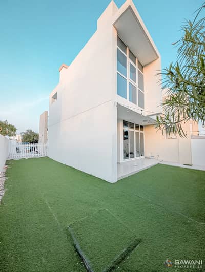 3 Bedroom Townhouse for Rent in DAMAC Hills 2 (Akoya by DAMAC), Dubai - 17f3daae-5a08-44ea-8f7e-8fca7c09f739. jpg