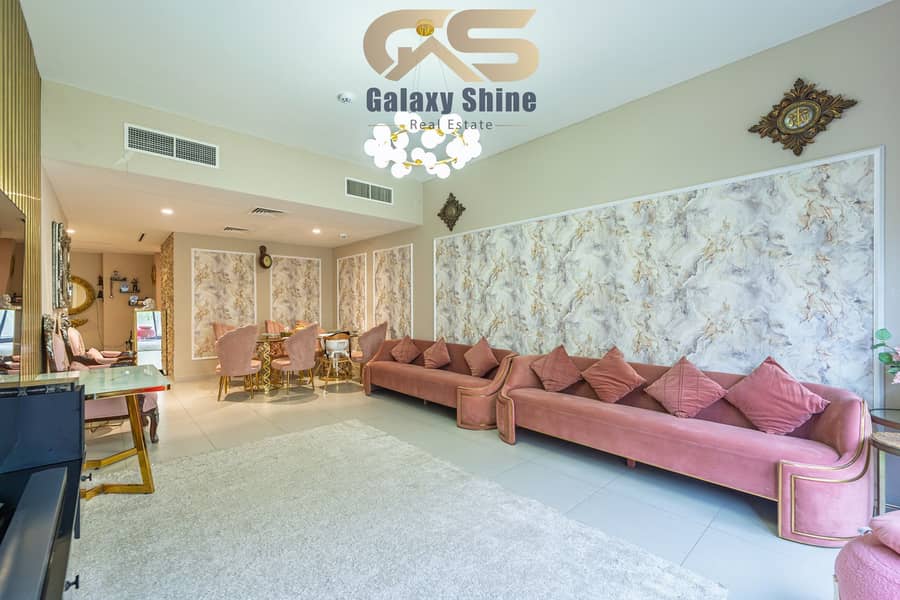 3 Living Room3. jpg