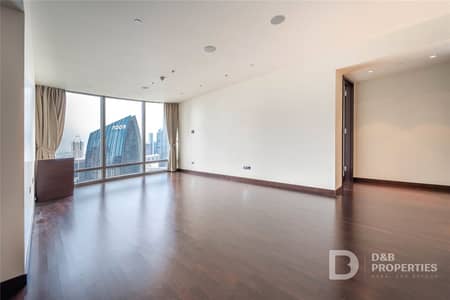 2 Bedroom Apartment for Sale in Downtown Dubai, Dubai - Study Room I Well Maintained I DIFC View