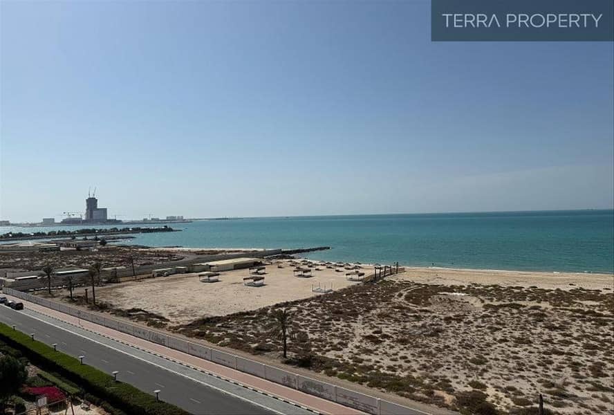 شقة في شقة مارينا H،الحمرا مارينا ريزيدنسز،قرية الحمراء 2 غرف 1100000 درهم - 12243481