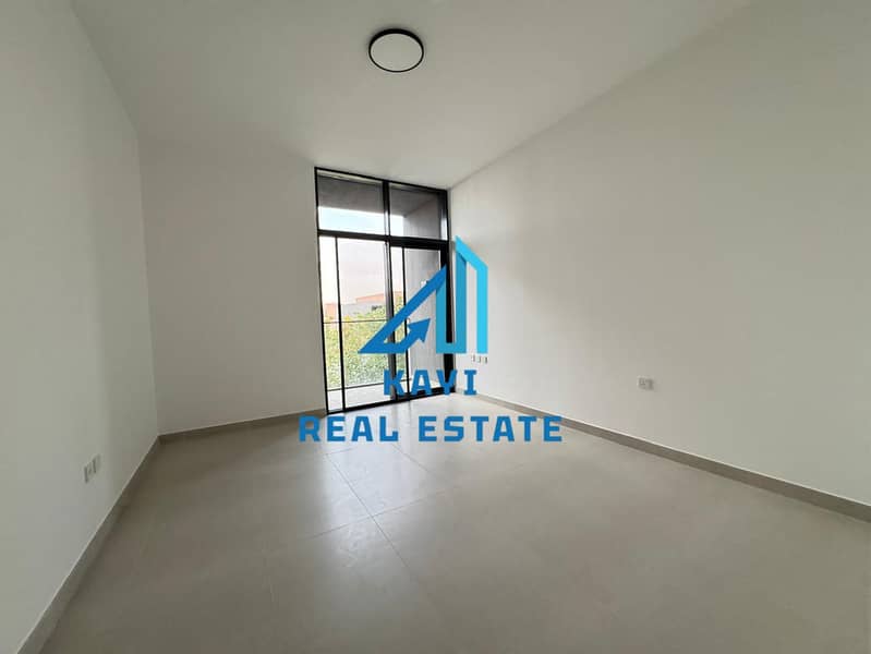 18 rubimasr4bhk5. jpeg
