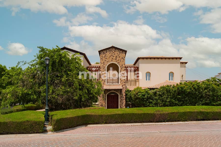 Вилла в Джумейра Гольф Эстейтс，Олив Пойнт, 6 спален, 1400000 AED - 12248474