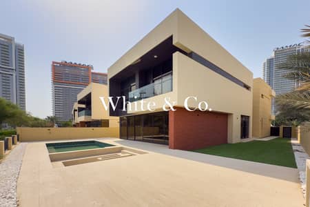 5 Bedroom Villa for Rent in DAMAC Hills, Dubai - Upgraded | Private Pool | Biggest Layout