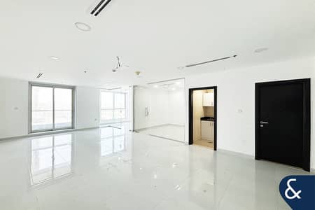 Office for Rent in Jumeirah Lake Towers (JLT), Dubai - Vacant | Fitted | Close to Metro
