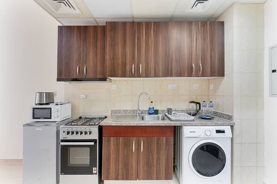 3 Full kitchen (2). jpeg