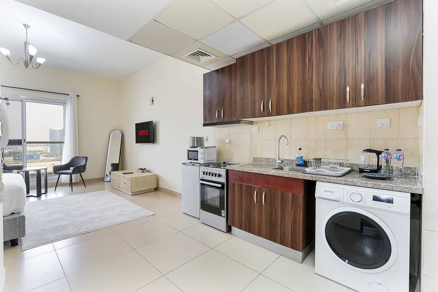 9 Full kitchen (3). jpeg