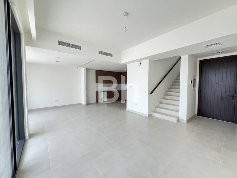 位于城市广场，马哈联排别墅 3 卧室的联排别墅 170000 AED - 12250296