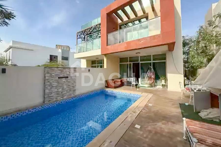 Luxurious 4 BR+M | Private Pool | Motivated Seller Luxurious 4 BR+M | Private Pool | Motivated Seller